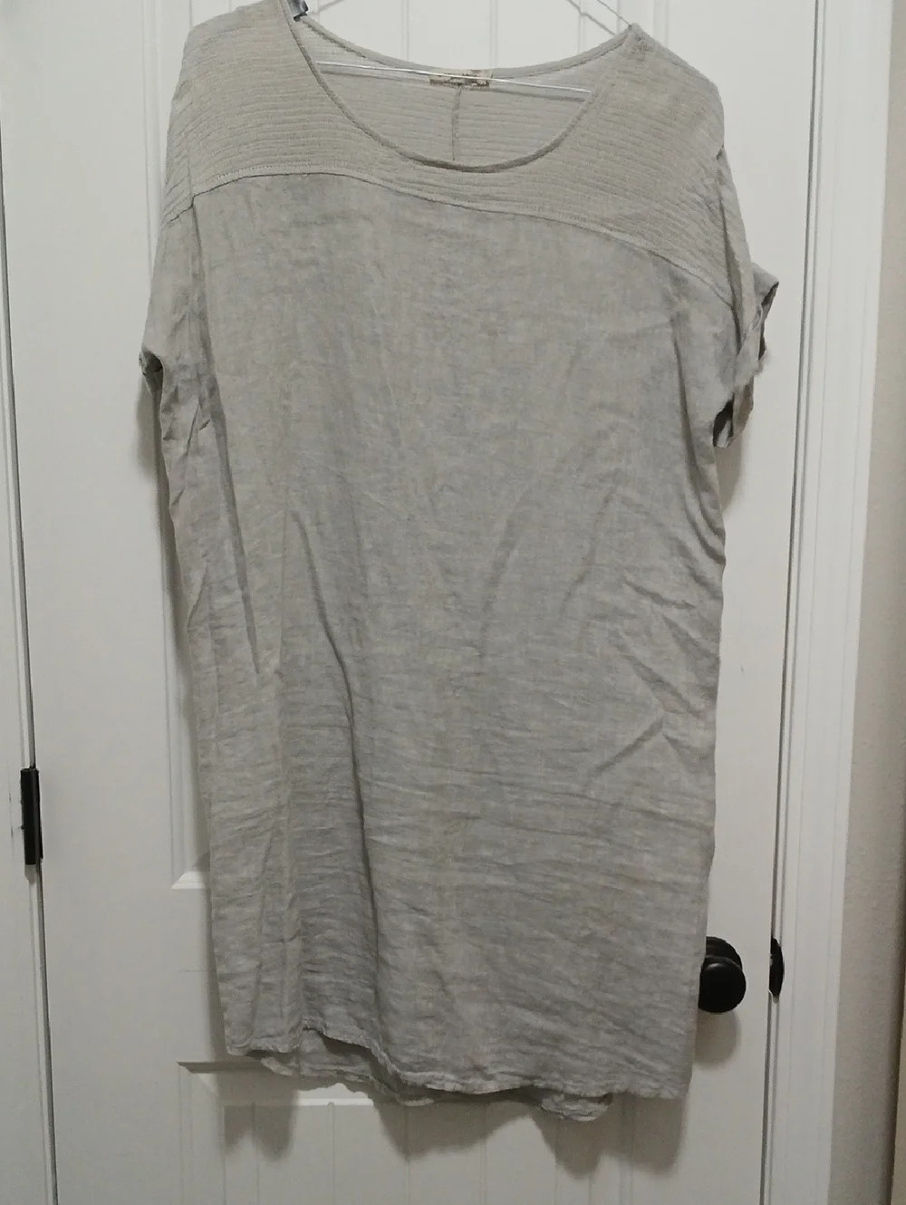 Light Gray Short-Sleeve Women's Tunic Dress - Picture 1 of 5